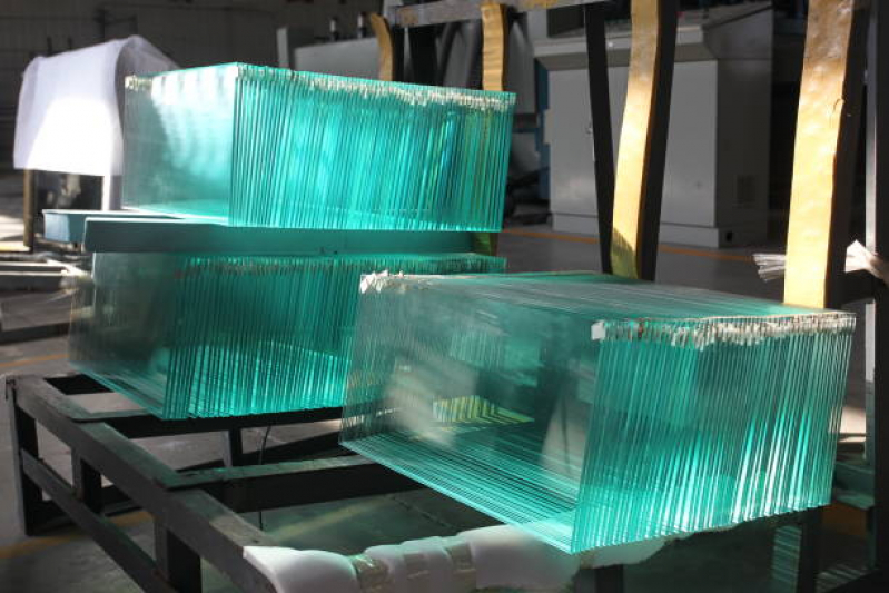 Fábrica de Blindex por Encomenda Araras - Fabricação de Vidro
