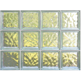 bloco de vidro para parede Residencial Entre verdes